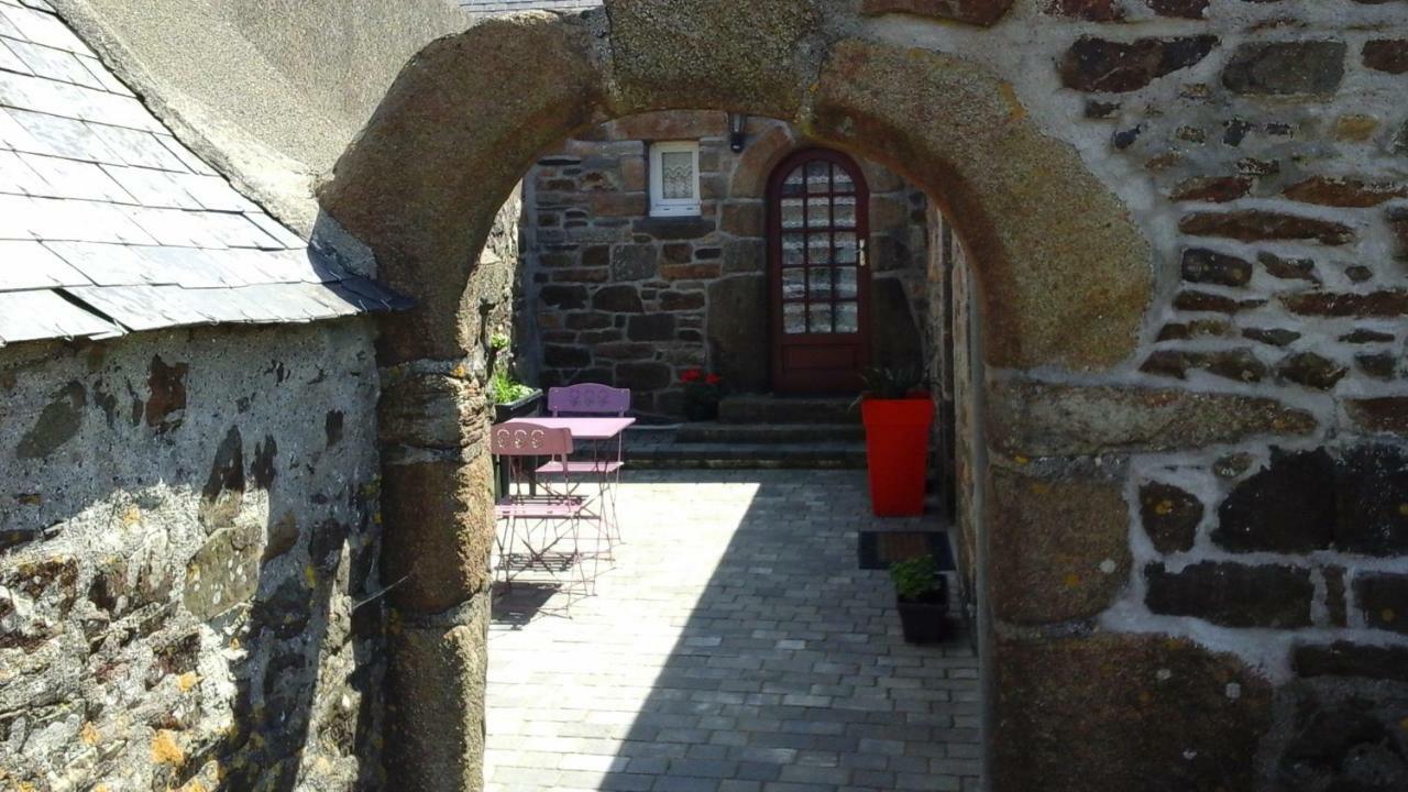 Les Hauts De Kerdrein Βίλα Saint-Jean-du-Doigt Εξωτερικό φωτογραφία